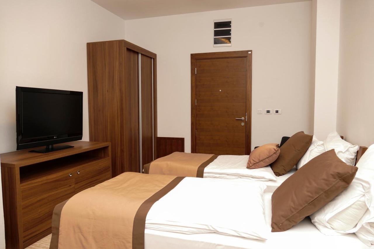 Private Apartment D036 New Aparthotel Vucko 亚霍里纳 外观 照片